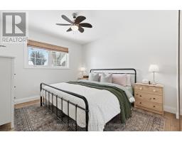 727 PALACE STREET E - 22