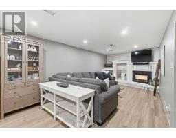 727 PALACE STREET E - 30