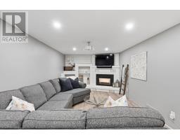 727 PALACE STREET E - 31