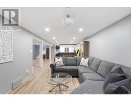 727 PALACE STREET E - 32