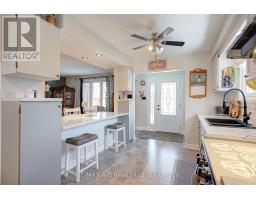 231 WHITELOCK STREET - 10