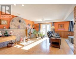 231 WHITELOCK STREET - 27