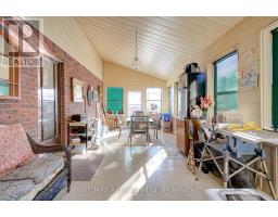 231 WHITELOCK STREET - 34