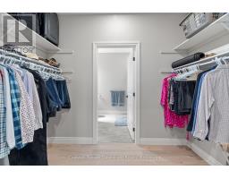 714 GLORIA STREET - 19