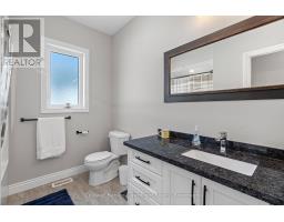 714 GLORIA STREET - 24