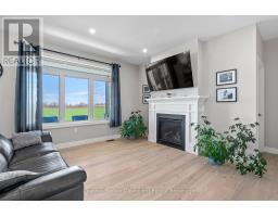 714 GLORIA STREET - 27