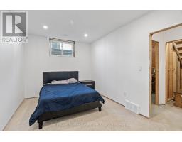 714 GLORIA STREET - 39