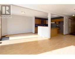 385 ST. VINCENT STREET S - 14