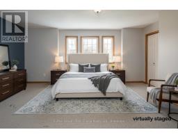 385 ST. VINCENT STREET S - 22