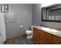 385 ST. VINCENT STREET S - 29