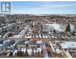 385 ST. VINCENT STREET S - 39