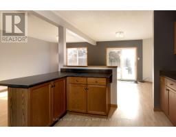 385 ST. VINCENT STREET S - 8