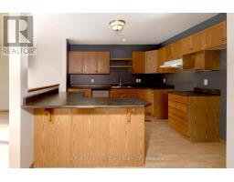 385 ST. VINCENT STREET S - 9