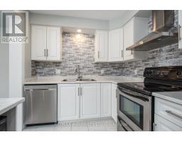 45 ROBERTSON DRIVE - 18