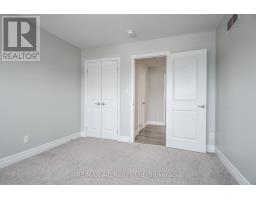 45 ROBERTSON DRIVE - 33