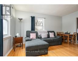 54 GLASTONBURY DRIVE - 14