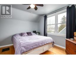 54 GLASTONBURY DRIVE - 40