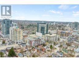 214 - 188 KING STREET S - 43