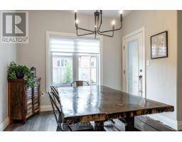 32 CULLITON STREET - 14