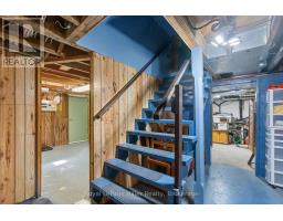 27 PACIFIC AVENUE - 33