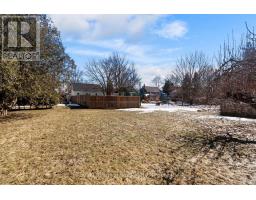 27 PACIFIC AVENUE - 39