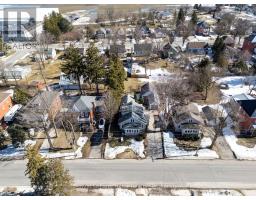 27 PACIFIC AVENUE - 41