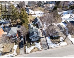 27 PACIFIC AVENUE - 43