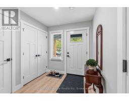 156 SILLS STREET - 5