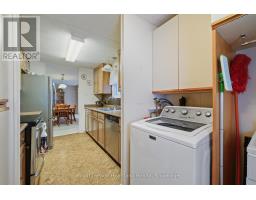 13 CYPRESS POINT CRESCENT - 12