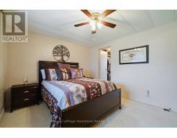 13 CYPRESS POINT CRESCENT - 17