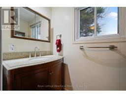 13 CYPRESS POINT CRESCENT - 21