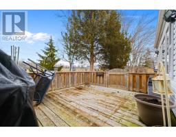 13 CYPRESS POINT CRESCENT - 28