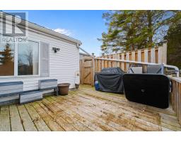 13 CYPRESS POINT CRESCENT - 30