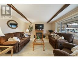 13 CYPRESS POINT CRESCENT - 4