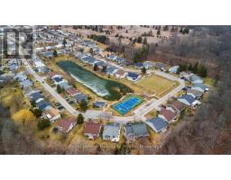 13 CYPRESS POINT CRESCENT - 40