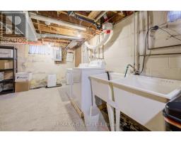 30 ARTHUR STREET - 22