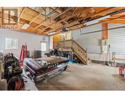 6 WORKMAN DRIVE - 34