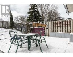 651 DEVON STREET - 38