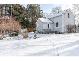 70 DUFFERIN STREET - 30