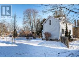 70 DUFFERIN STREET - 31