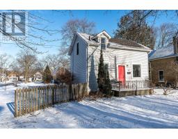 70 DUFFERIN STREET - 33