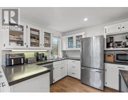 38 MAIN STREET S - 18