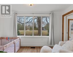 38 MAIN STREET S - 7