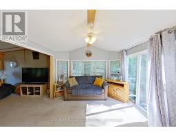 19 - 76735 WILDWOOD LINE - 18