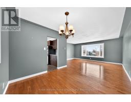 4 TORRANCE CRESCENT - 11