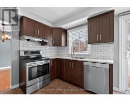 4 TORRANCE CRESCENT - 15