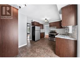 4 TORRANCE CRESCENT - 16