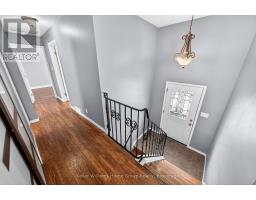 4 TORRANCE CRESCENT - 5