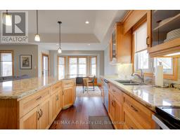 194 STATION ROAD - 13