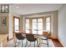 194 STATION ROAD - 14